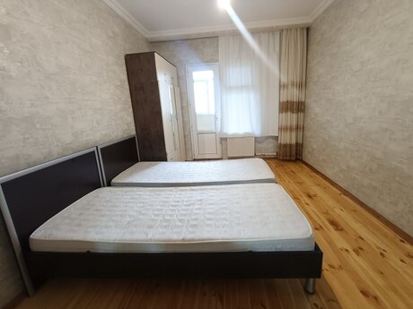 2 otaqlı köhnə tikili - Yeni Yasamal q. - 70 m²