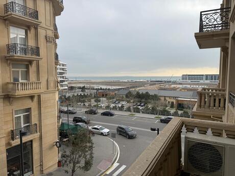 Объявление №5839584 - Баку, пос. Аг шехер, 3-комн., 140 м²