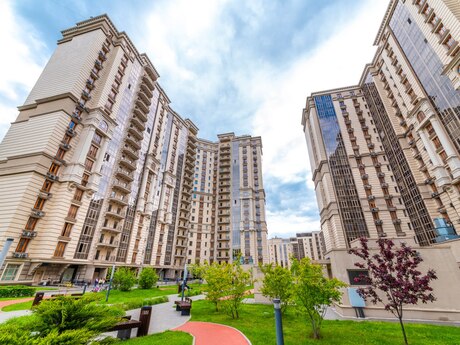 Объявление №5839646 - Баку, м. Шах Исмаил Хатаи, 3-комн., 145 м², 3/17 этаж