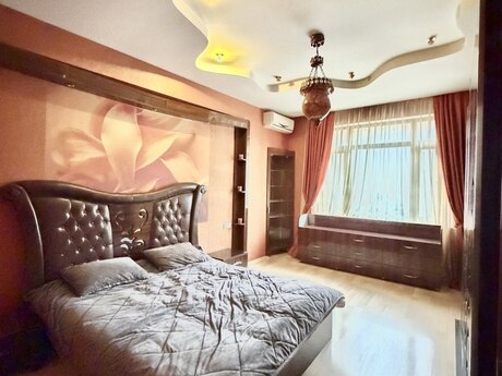3 otaqlı yeni tikili - Memar Əcəmi m. - 150 m²