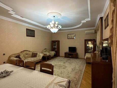 8-комн. дом/дача - м. Автовокзал - 360 м²