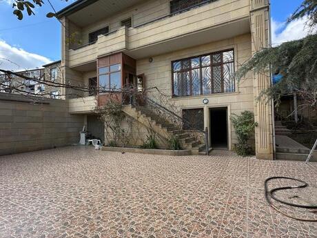 8-комн. дом/дача - м. Автовокзал - 360 м²