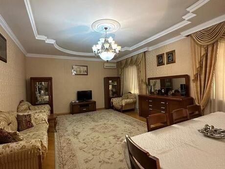 8-комн. дом/дача - м. Автовокзал - 360 м²