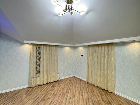 House with Garden, Villa For Sale