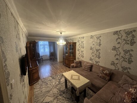 Объявление №5306561 - Баку, пос. Бина, 3-комн., 75 м², 1/5 этаж