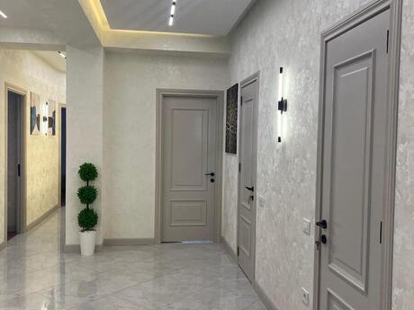 4 otaqlı mənzil, 145 m², 8 Noyabr: 485 000 ₼ 5