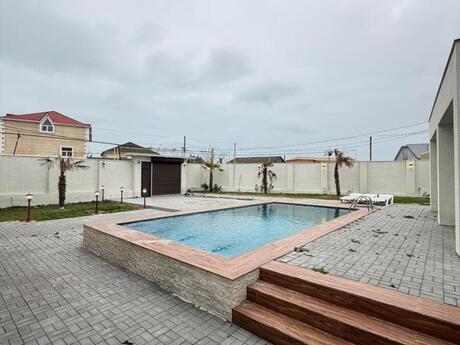 7 otaqlı həyət evi/bağ evi - Mərdəkan q. - 250 m²