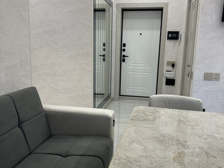 2 otaqlı yeni tikili - 28 May m. - 65 m²
