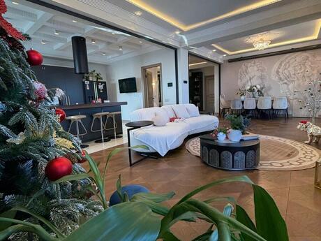 5 otaqlı yeni tikili - Bayıl q. - 321 m²