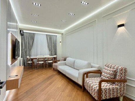 Объявление №5840382 - Баку, Наримановский  р., 2-комн., 70 м², 12/17 этаж