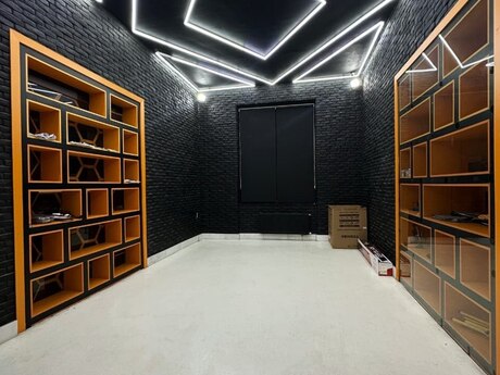 Obyekt - Yasamal r. - 1020 m²