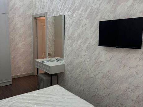 2 otaqlı yeni tikili - 28 May m. - 70 m²