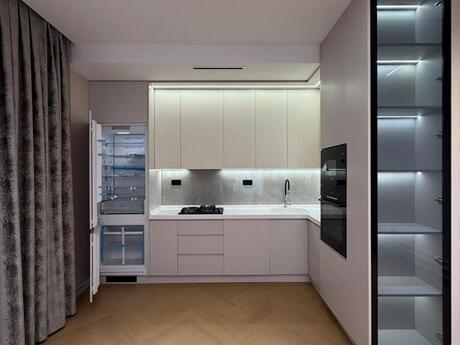 4 otaqlı yeni tikili - 28 May m. - 118 m²