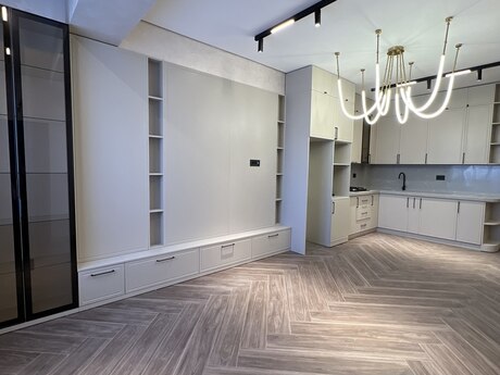 2 otaqlı yeni tikili - Şah İsmayıl Xətai m. - 68 m²