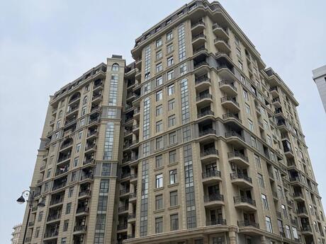 Elan №5840872 - Bakı, Gənclik m., 3 otaqlı, 135 m², 12/16 mərtəbə