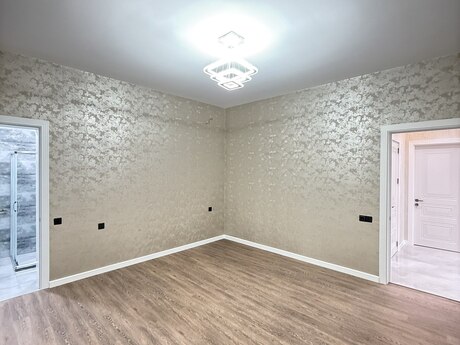 House with Garden, Villa For Sale