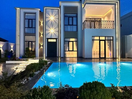 4 otaqlı həyət evi/bağ evi - Mərdəkan q. - 380 m²