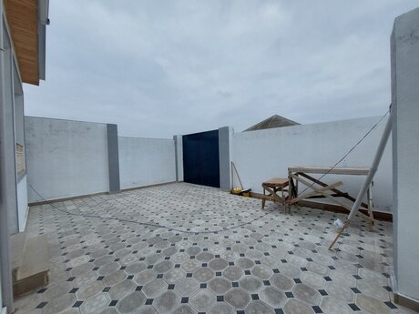 4 otaqlı həyət evi/bağ evi - Hövsan q. - 147 m²