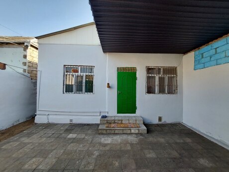 3 otaqlı həyət evi/bağ evi - Hövsan q. - 90 m²
