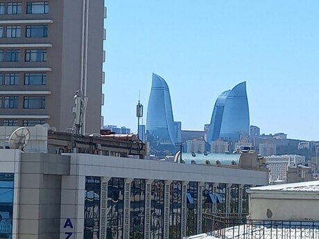 2 otaqlı yeni tikili - 28 May m. - 70 m²