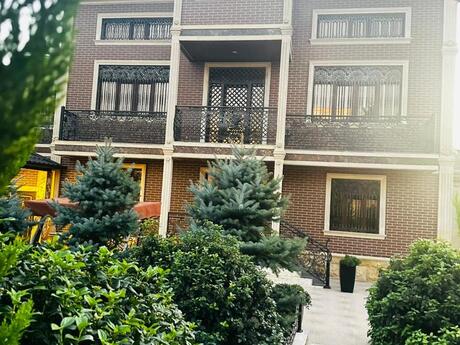 6 otaqlı həyət evi/bağ evi - Yeni Günəşli q. - 600 m²