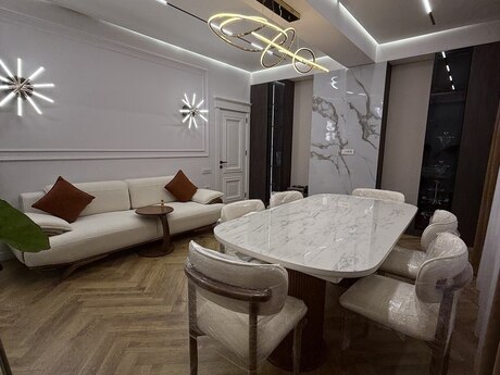 3 otaqlı yeni tikili - Yeni Günəşli q. - 90 m²
