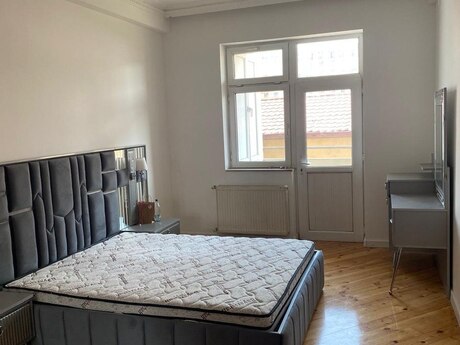 3 otaqlı yeni tikili - Şah İsmayıl Xətai m. - 95 m²