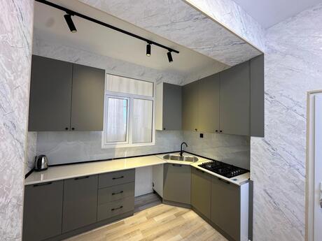 2-комн. новостройка - м. Иншаатчылар - 71 м²