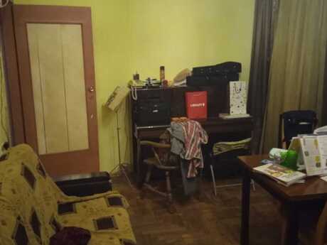3 otaqlı köhnə tikili - 28 May m. - 85 m²