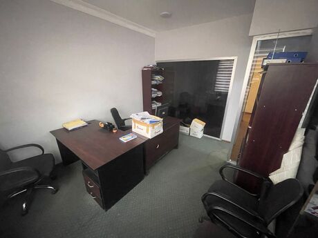 3 otaqlı yeni tikili - 28 May m. - 125 m²