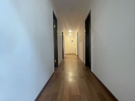 3 otaqlı yeni tikili - 28 May m. - 125 m²