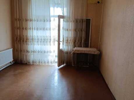 3 otaqlı köhnə tikili - Sumqayıt - 72 m²