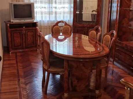 5 otaqlı köhnə tikili - Xətai r. - 130 m²