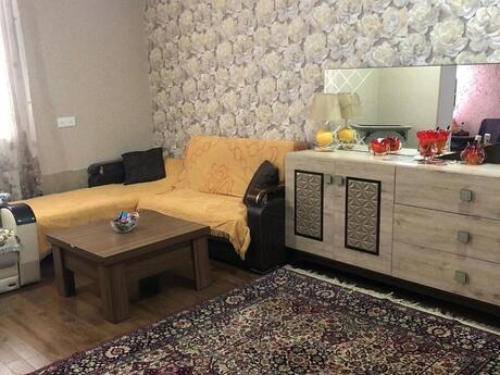 Elan №5842738 - Bakı, Bayıl q., 1 otaqlı, 60 m², 2/2 mərtəbə