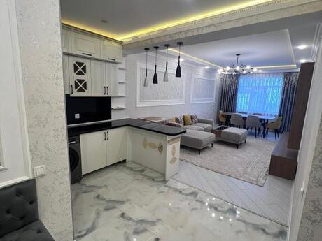Elan №5842743 - Bakı, Qaraçuxur q., 2 otaqlı, 74 m², 4/5 mərtəbə
