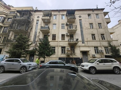 Elan №5842851 - Bakı, İçəri Şəhər m., 2 otaqlı, 55 m², 4/4 mərtəbə