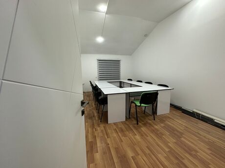 3 otaqlı ofis - 8 Noyabr m. - 135 m²