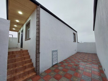 3 otaqlı həyət evi/bağ evi - Binə q. - 100 m²