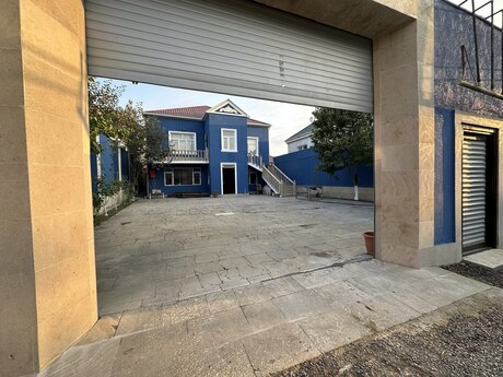 Həyət evi/Bağ evi - Qaraçuxur q. - 200 m²