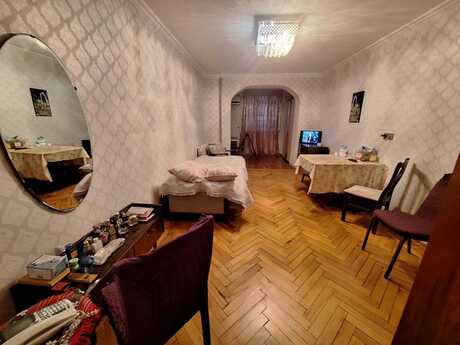 2 otaqlı köhnə tikili - Nizami m. - 55 m²