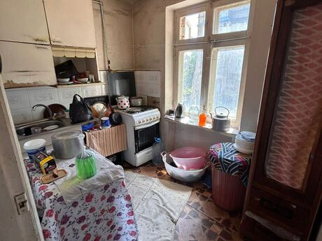 3 otaqlı köhnə tikili - Nəriman Nərimanov m. - 70 m²