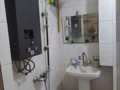 3 otaqlı köhnə tikili - 28 May m. - 70 m²