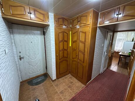 3 otaqlı köhnə tikili - Xalqlar Dostluğu m. - 80 m²