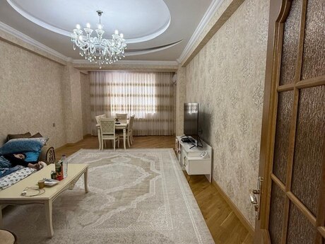 3 otaqlı yeni tikili - 8-ci mikrorayon q. - 156 m²