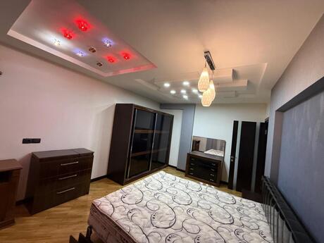 3-комн. новостройка - м. Иншаатчылар - 120 м²