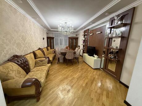 3-комн. новостройка - м. Иншаатчылар - 120 м²