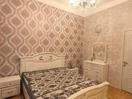 2 otaqlı yeni tikili - 28 May m. - 60 m²
