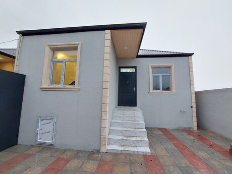 3 otaqlı həyət evi/bağ evi - Binə q. - 100 m²