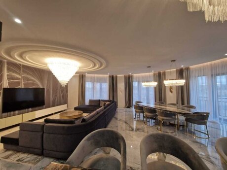 5 otaqlı yeni tikili - Ağ şəhər q. - 214 m²