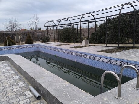 6 otaqlı həyət evi, 300 m², Görədil: 470 000 ₼ 5